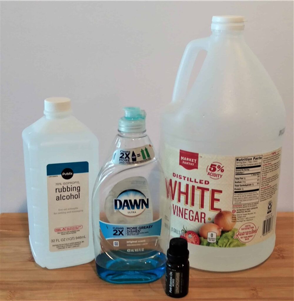 Quick Cleaning Tips For Busy People | Vinegar Multi-Surface Cleaning Spray